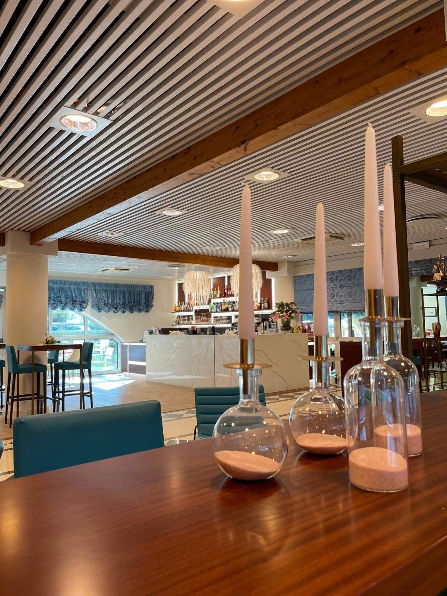 Aparthotel Holiday Bibione Exterior foto